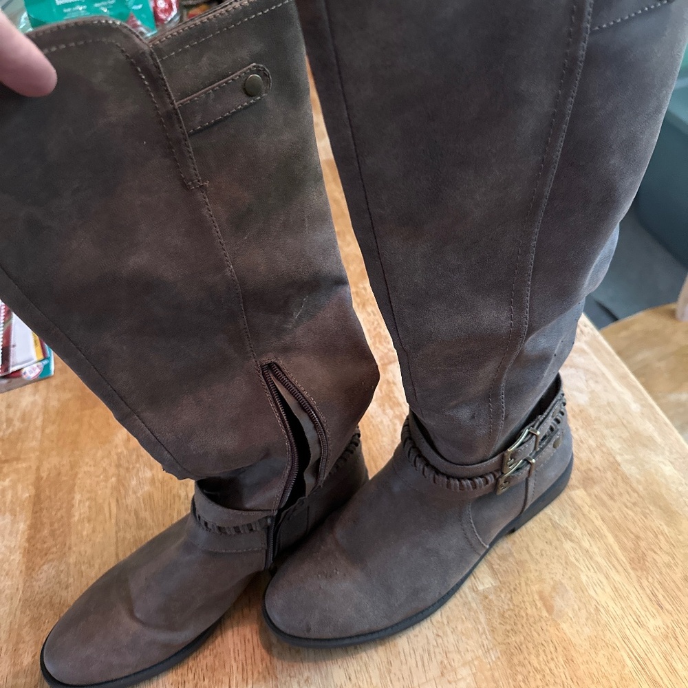 Rampage boots